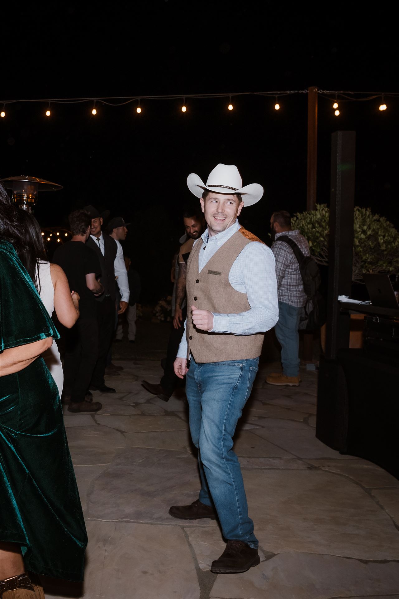 Final-1872.jpg  by TheGoodmans