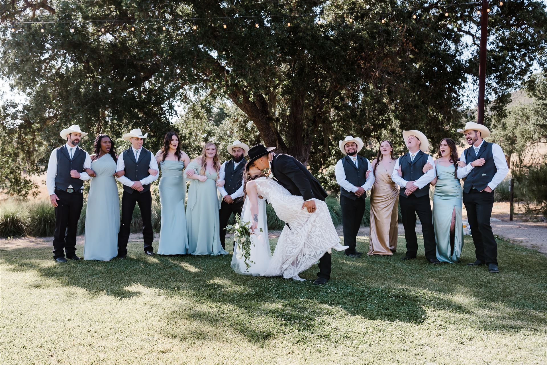 Final-1315.jpg  by TheGoodmans