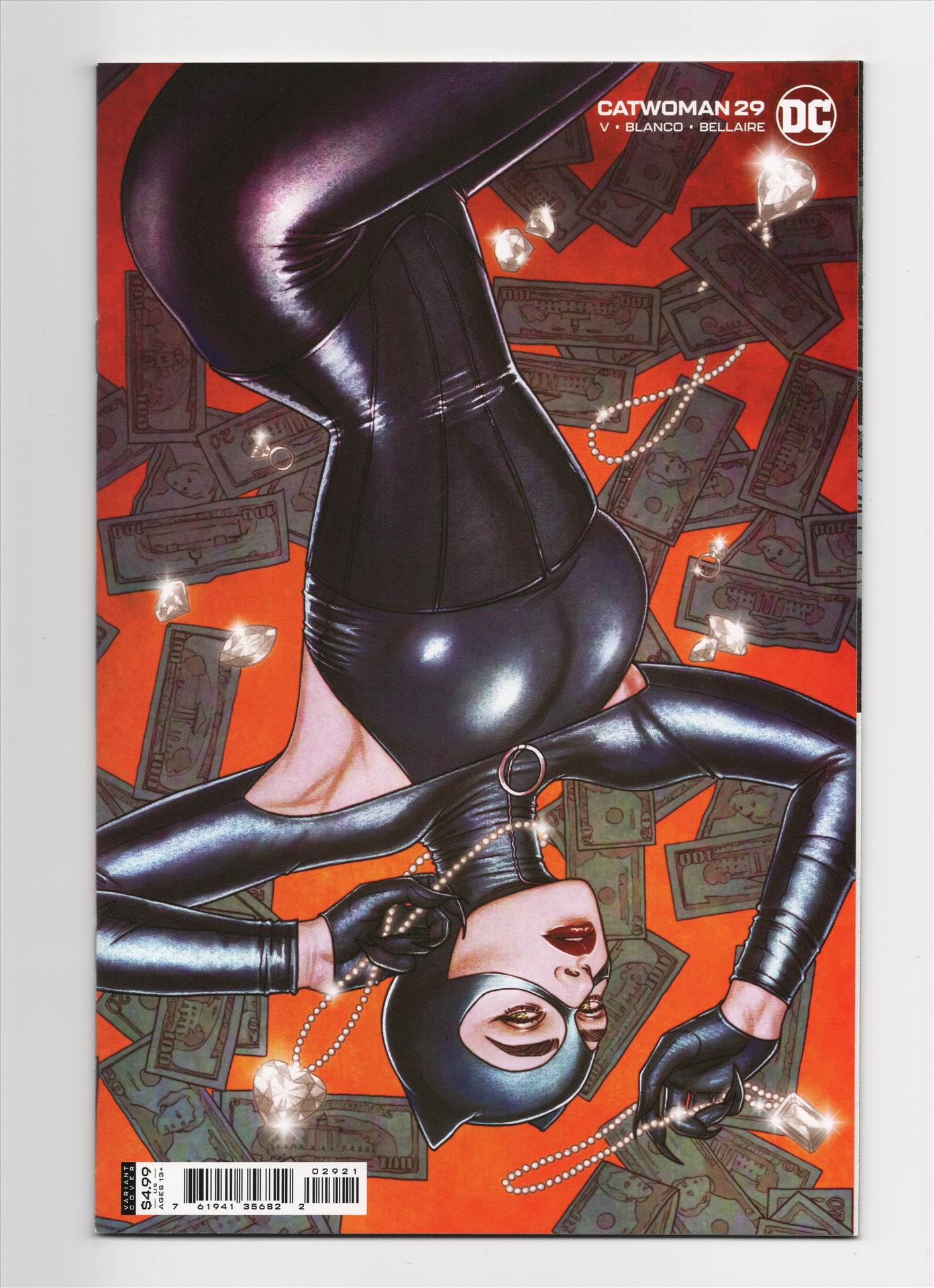 Catwoman__053.jpg  by comdude22