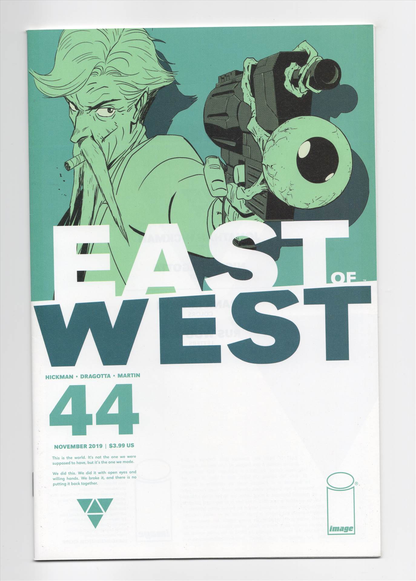 EastWest__073.jpg  by comdude22