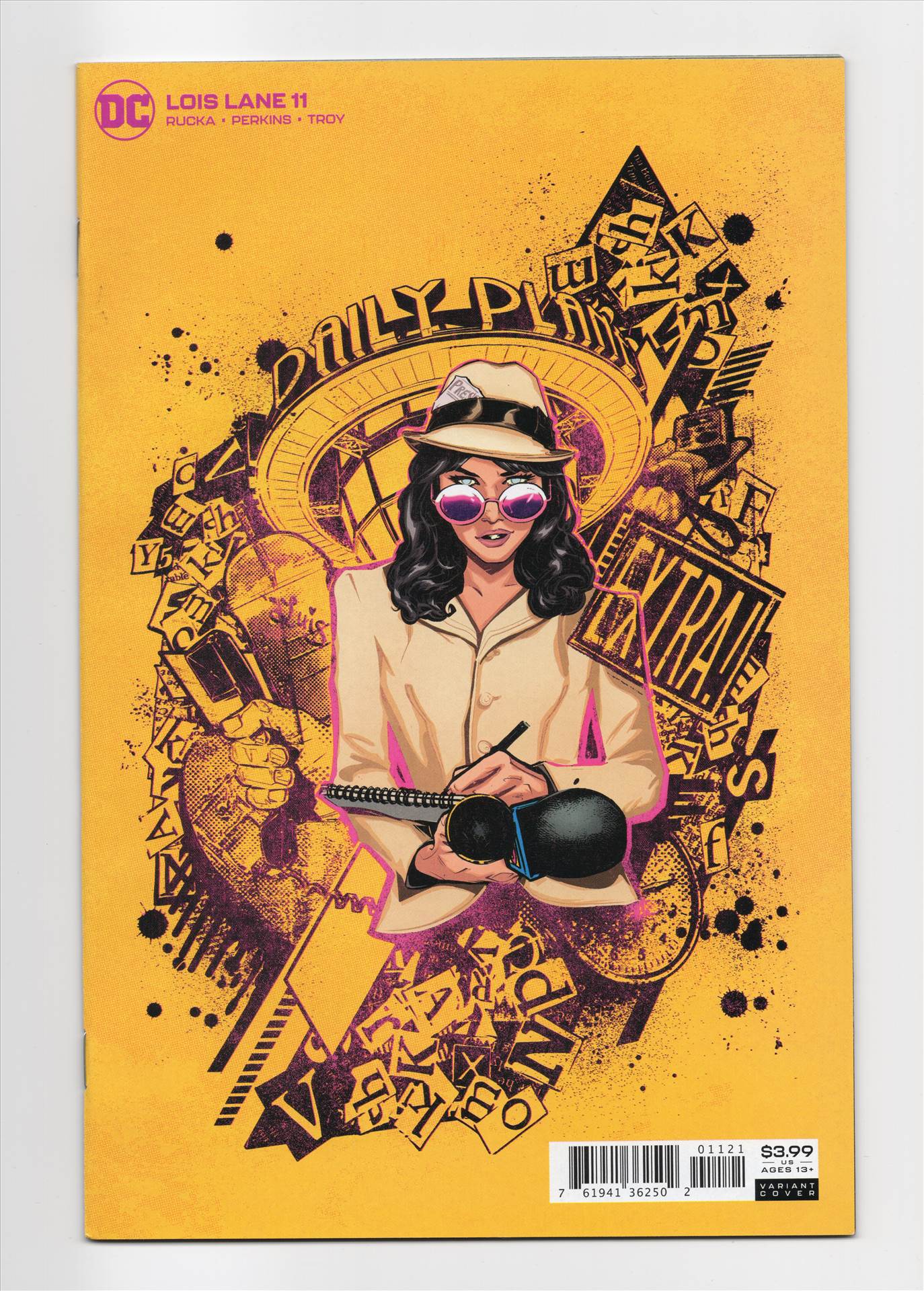 LoisLane__037.jpg  by comdude22