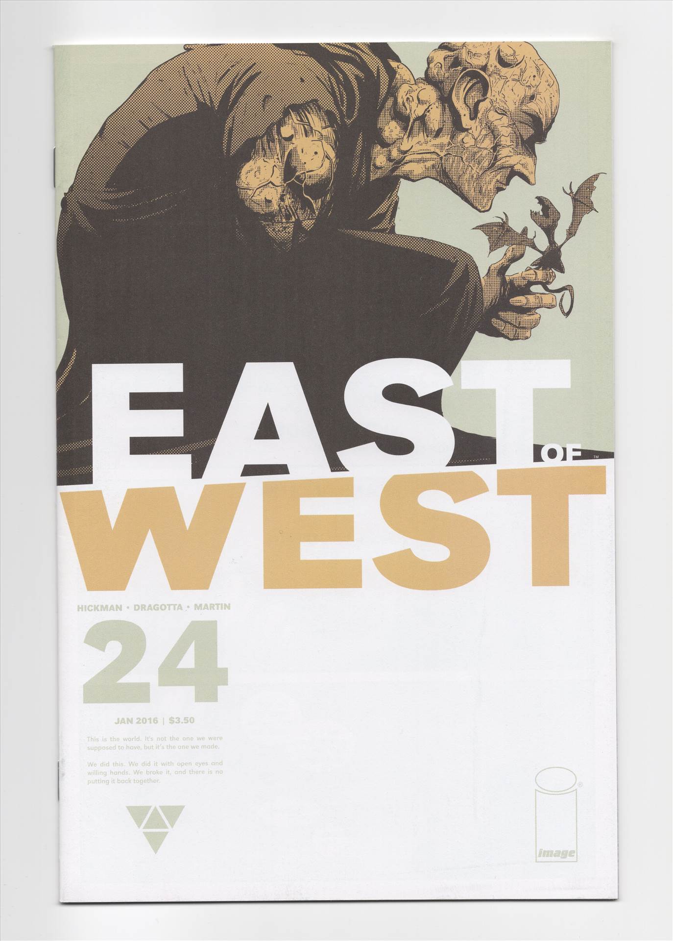 EastWest__043.jpg  by comdude22