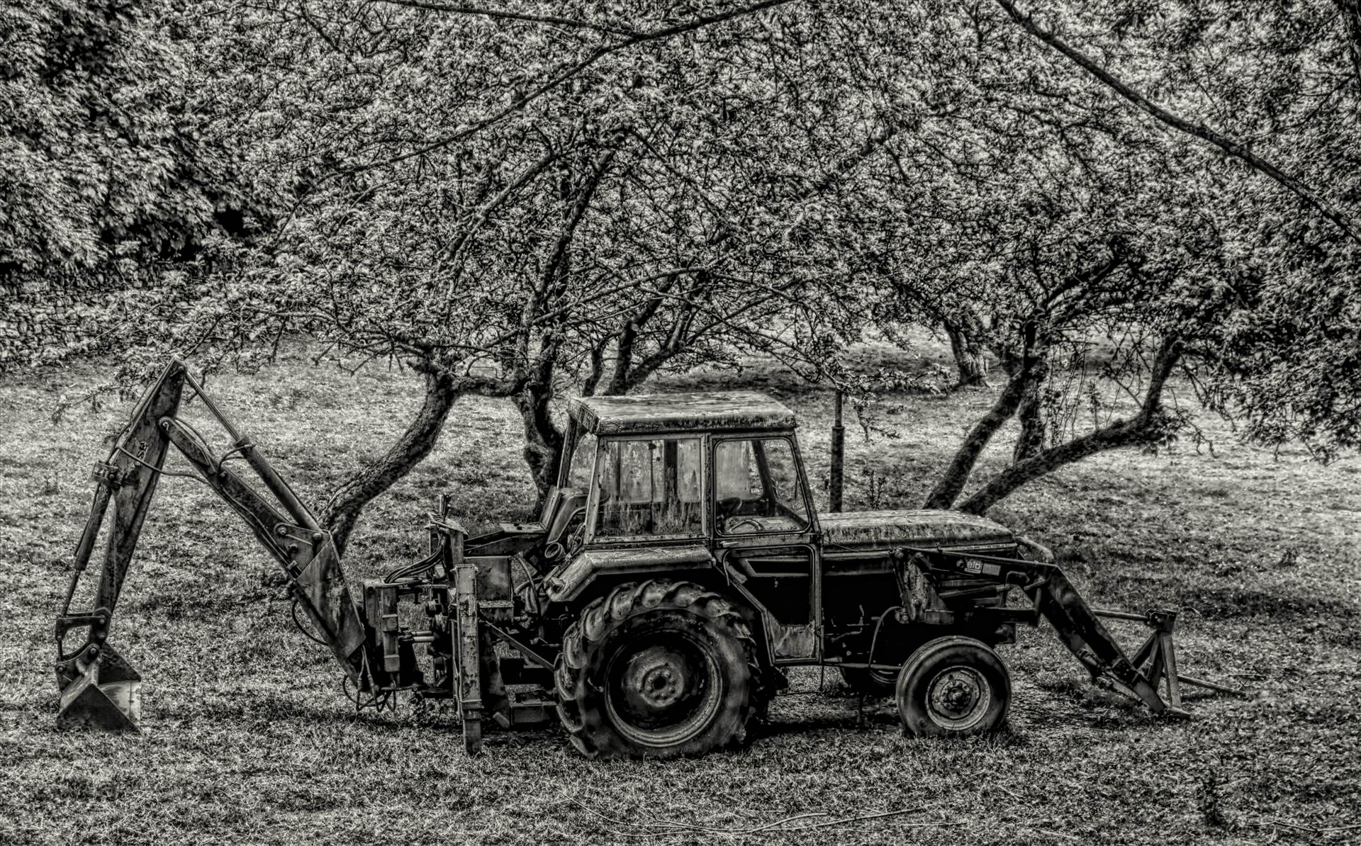 tractor L.jpg undefined by WPC-208