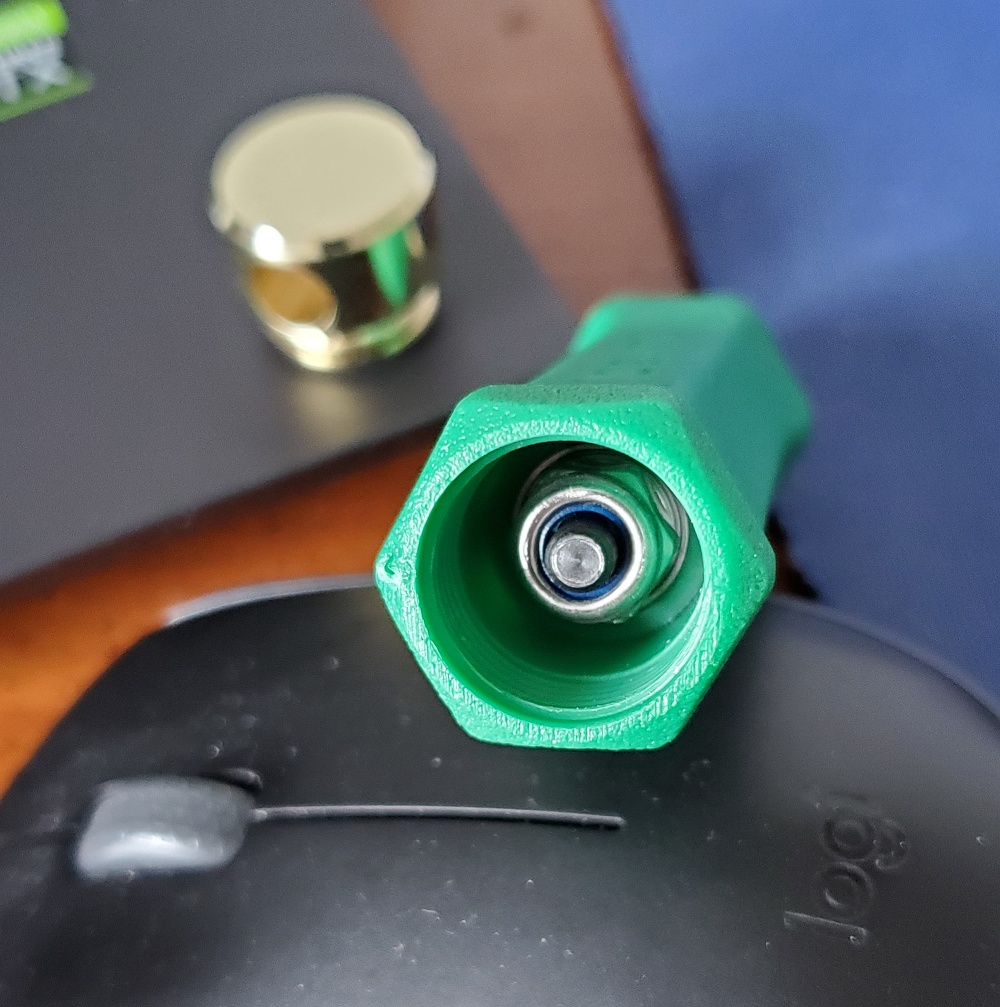 CLENZOIL handle.jpg  by quartus