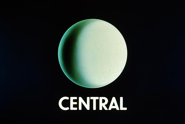 central_globe_1982_a.jpg  by sparky
