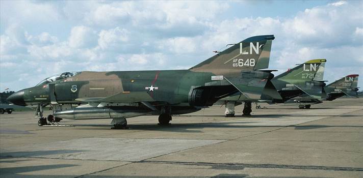 F-4D 65.648 LN LKH c 23.04.76_zpsgwjrhx29.jpg - 
