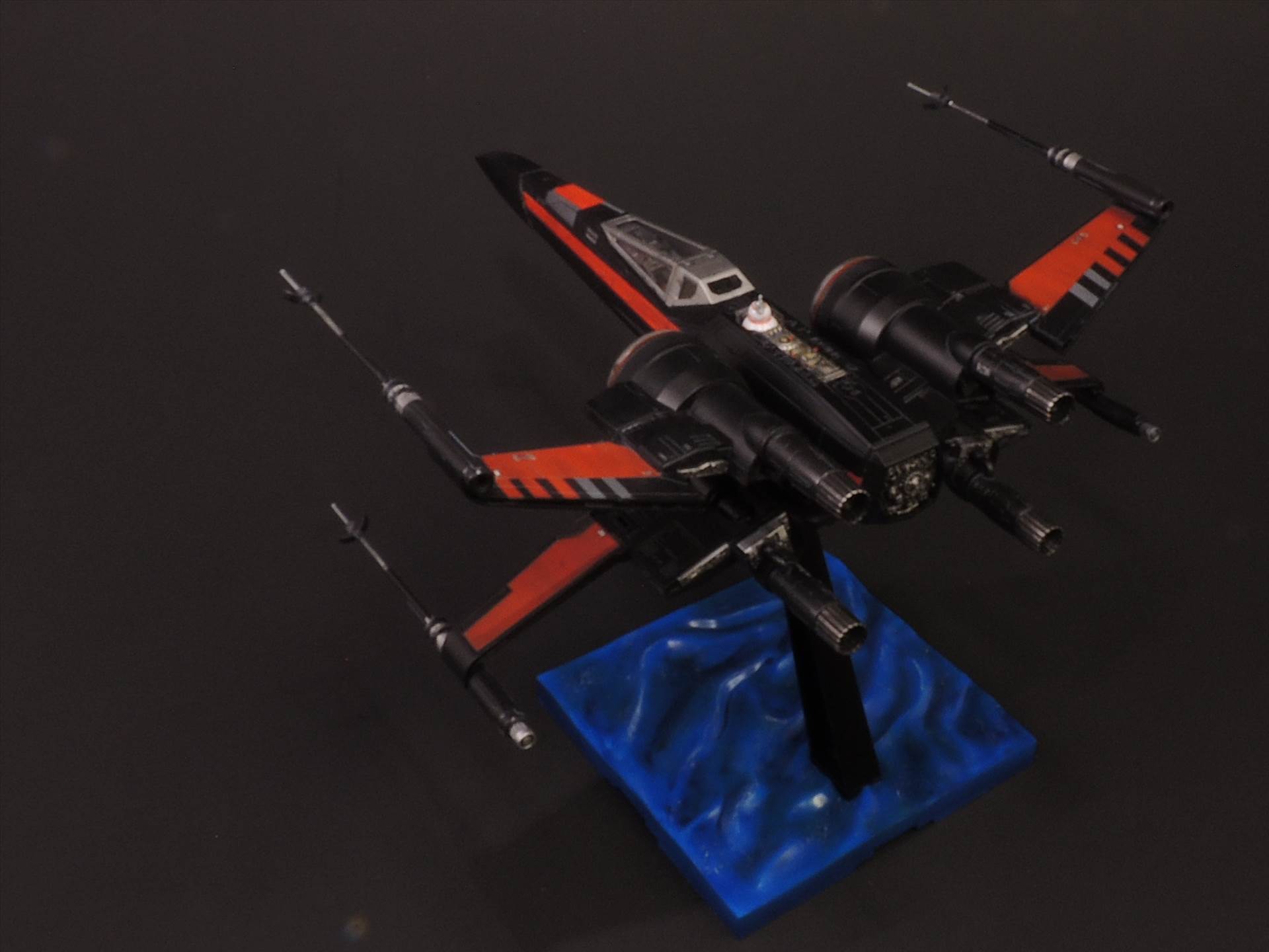 1-72 Poe X-Wing 042.JPG  by Bill Bunting