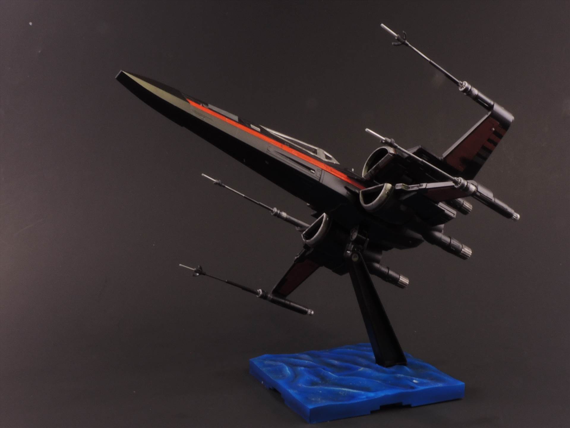 1-72 Poe X-Wing 054.JPG  by Bill Bunting
