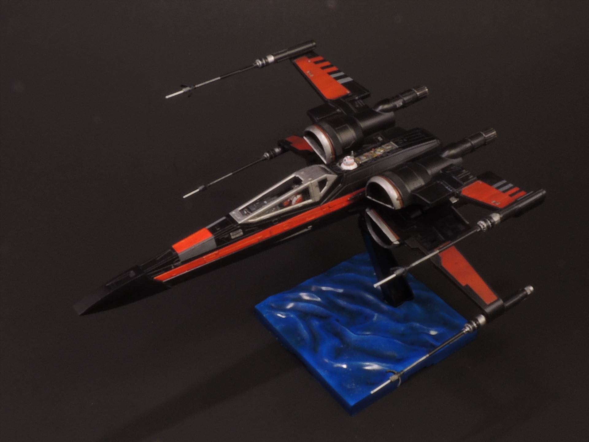 1-72 Poe X-Wing 040.JPG  by Bill Bunting