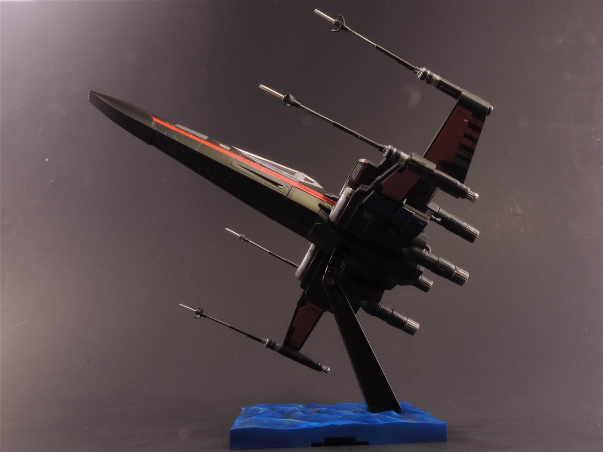 1-72 Poe X-Wing 059.JPG  by Bill Bunting