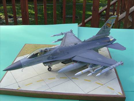 F-16CJ 001.jpg - 