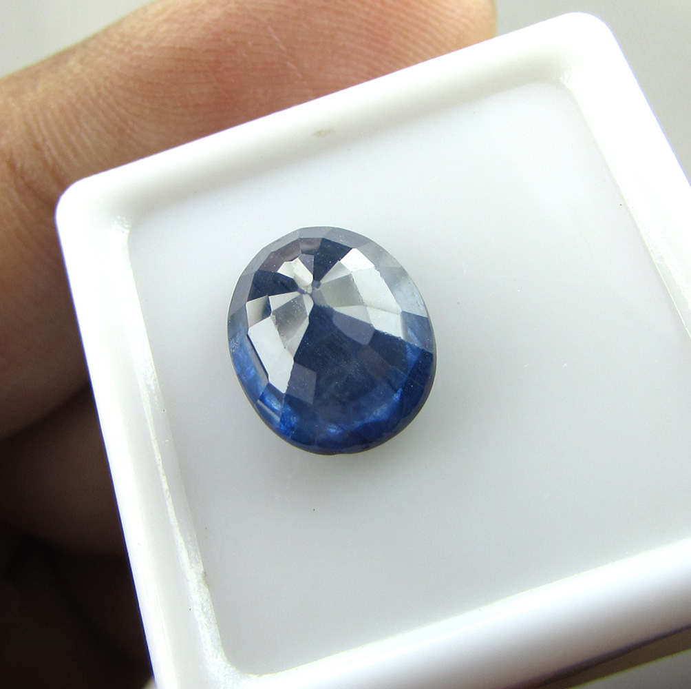 IMG_1843_4-57Cts_Blue_Sapphire.jpg  by shreekrishnagems