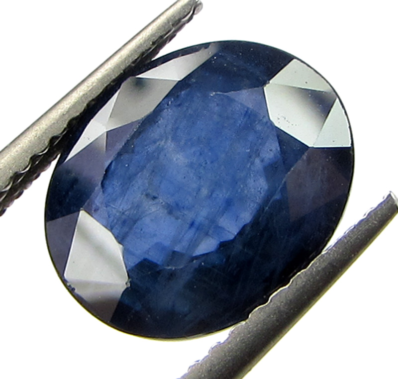 IMG_1891_4-45Cts_Blue_Sapphire_th.jpg  by shreekrishnagems