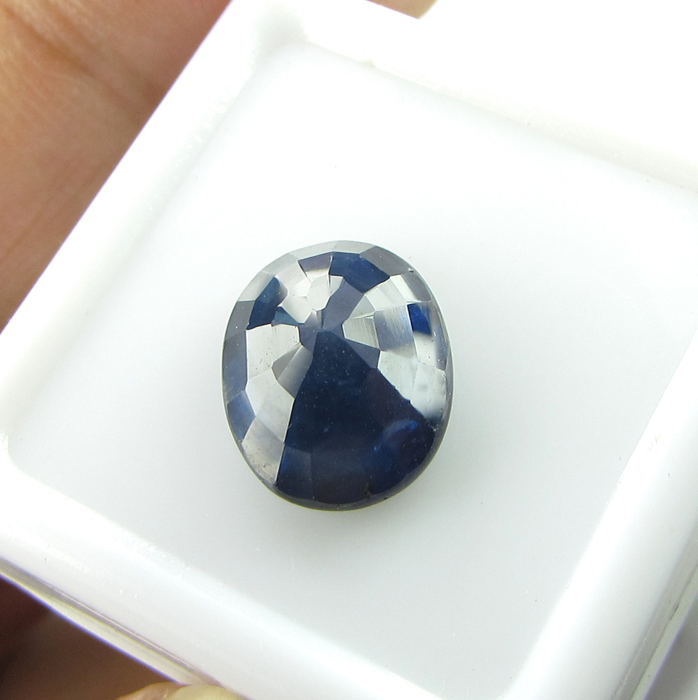 IMG_1765_4-84Cts_Blue_Sapphire.jpg  by shreekrishnagems