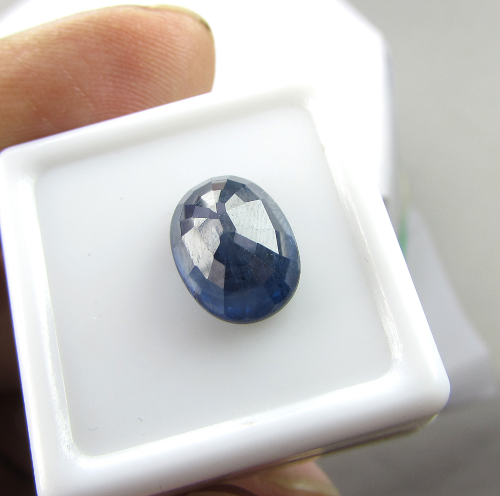 IMG_1720_5-76Cts_Blue_Sapphire.jpg  by shreekrishnagems