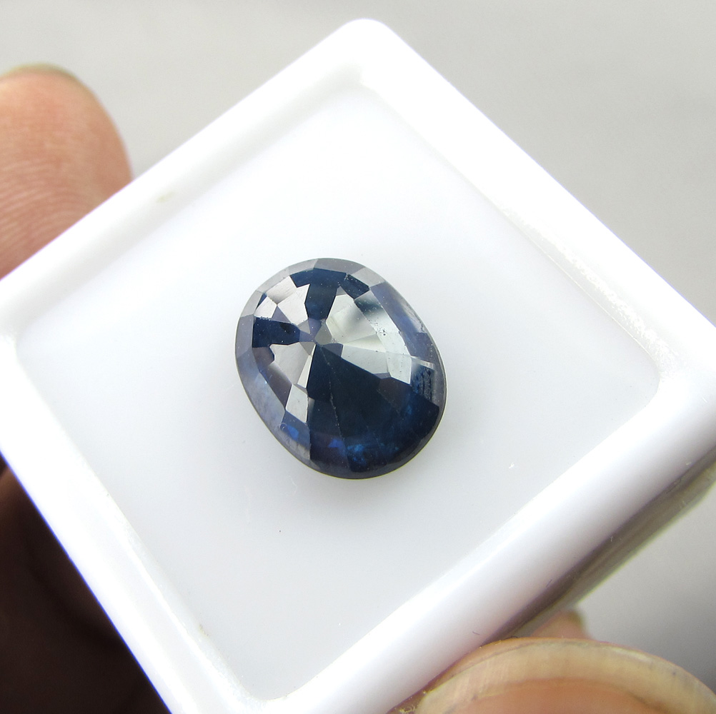 IMG_1932_4-43Cts_Blue_Sapphire.jpg  by shreekrishnagems