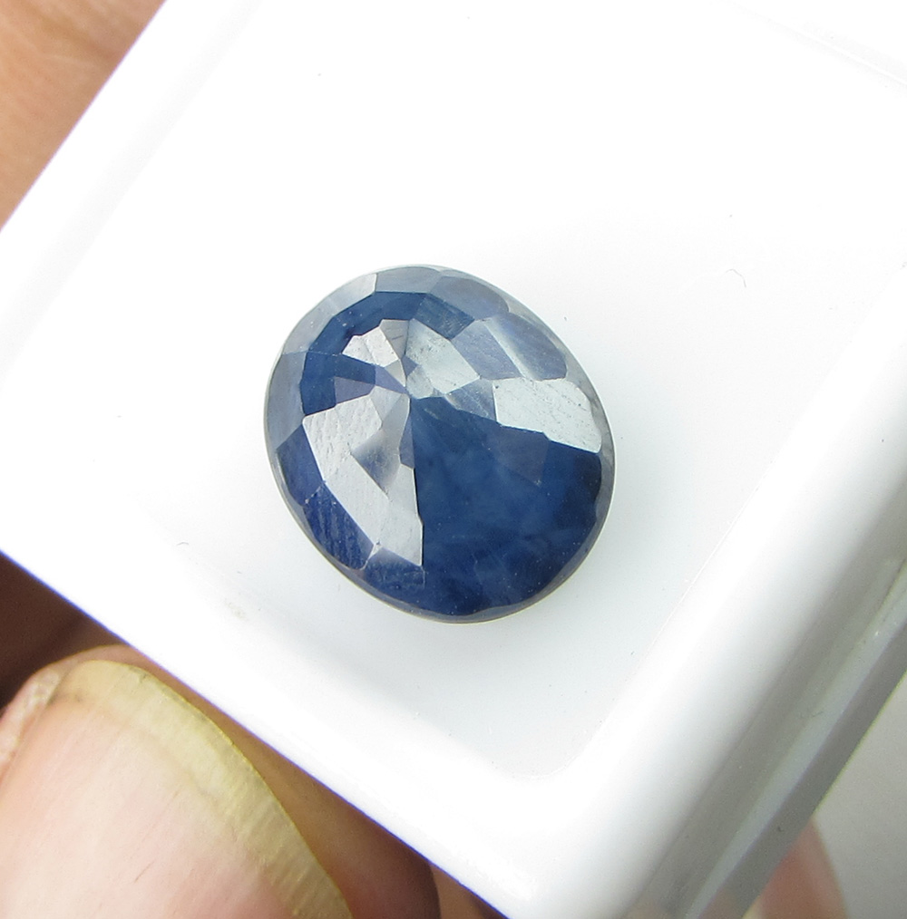 IMG_1672_5-10Cts_Blue_Sapphire.jpg  by shreekrishnagems