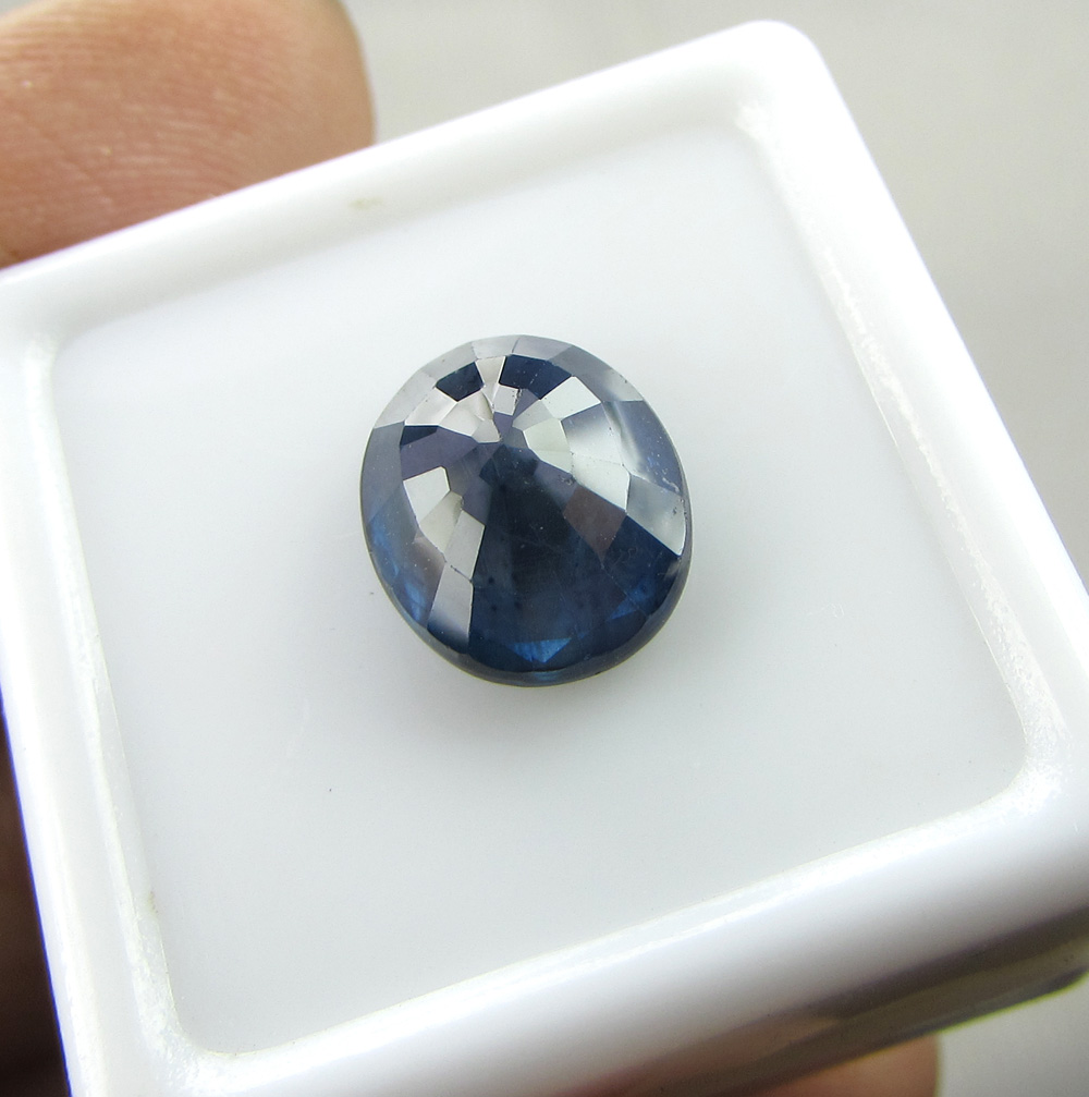 IMG_1896_4-45Cts_Blue_Sapphire.jpg  by shreekrishnagems