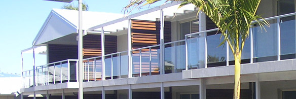 Glass Balcony Balustrades This unique modern balustrade system has been designed specifically to add value to your domestic or commercial scenario. The unique modular system offers flexibility rarely seen in aluminium balustrades. With the ability to adjust Trimglass on site you e by Trimlite