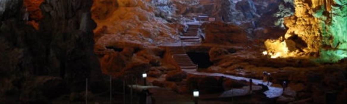 DRAUGABRUNNUR cave.jpg - 