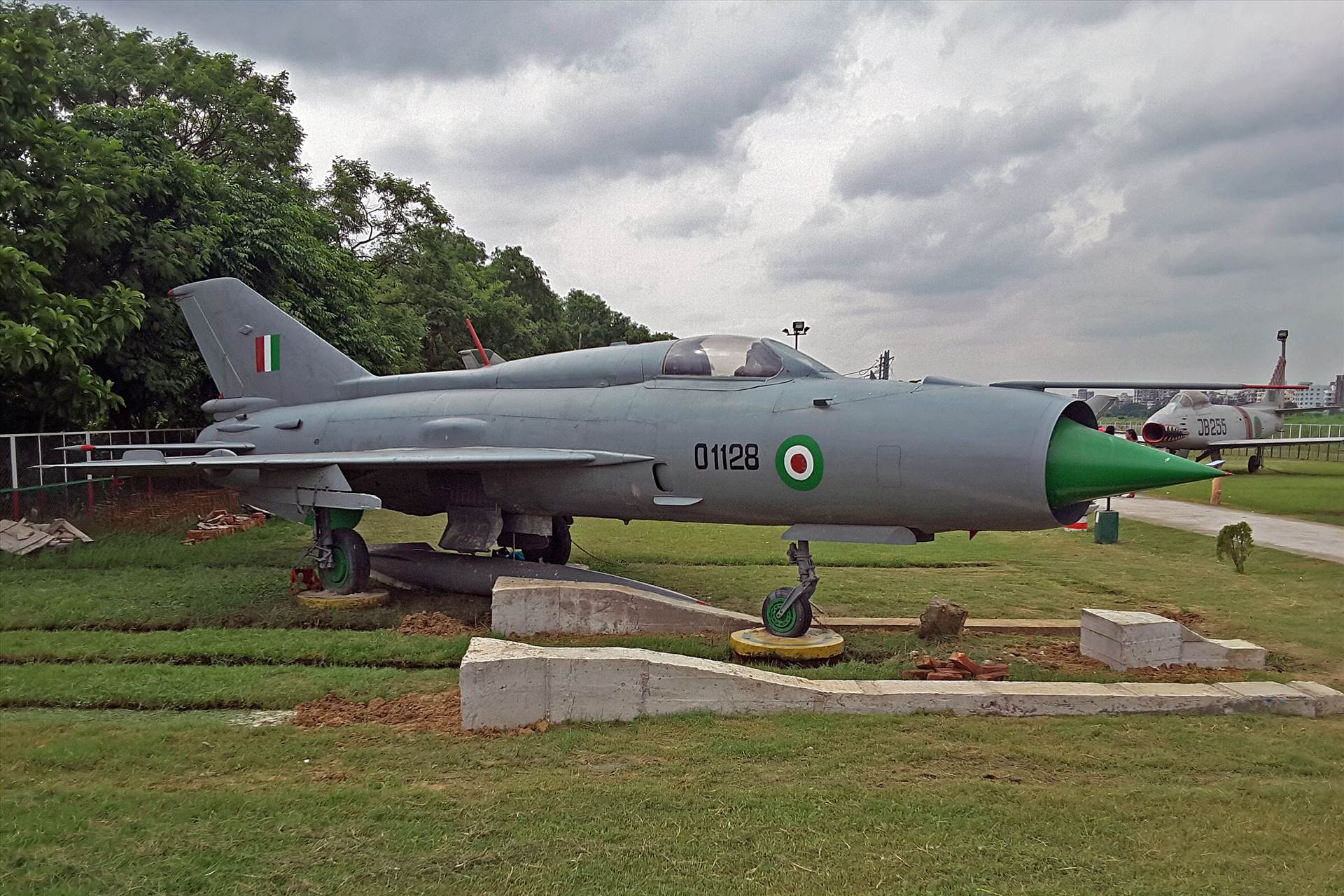 resized_b5f2fd8b-2836-49a3-8921-4832cb5c