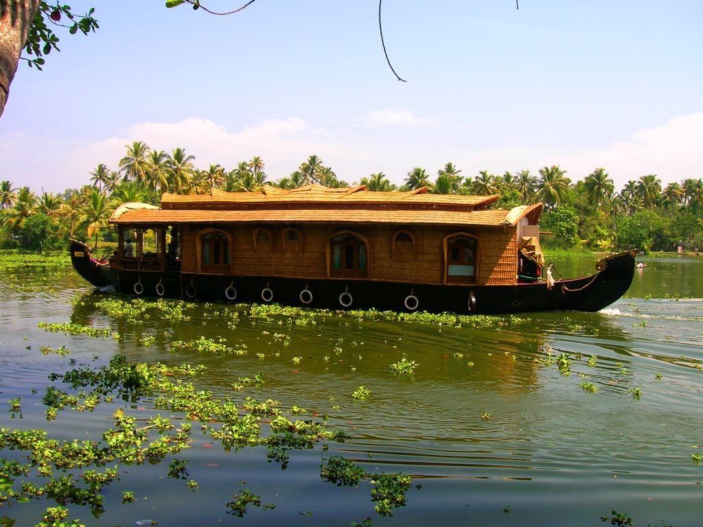 kerala.JPG  by travelisfun