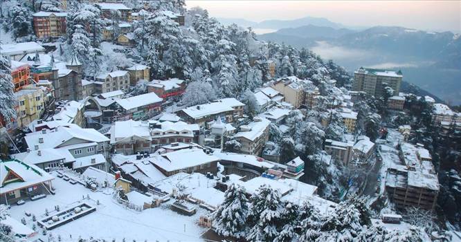 If you are wondering about the best places to visit in Shimla, you have come to the right place. Shimla is the land of majestic snow-capped mountains, lush green vegetation cover, lakes with crystal clear water, soothing and serene climate, mystical atmos