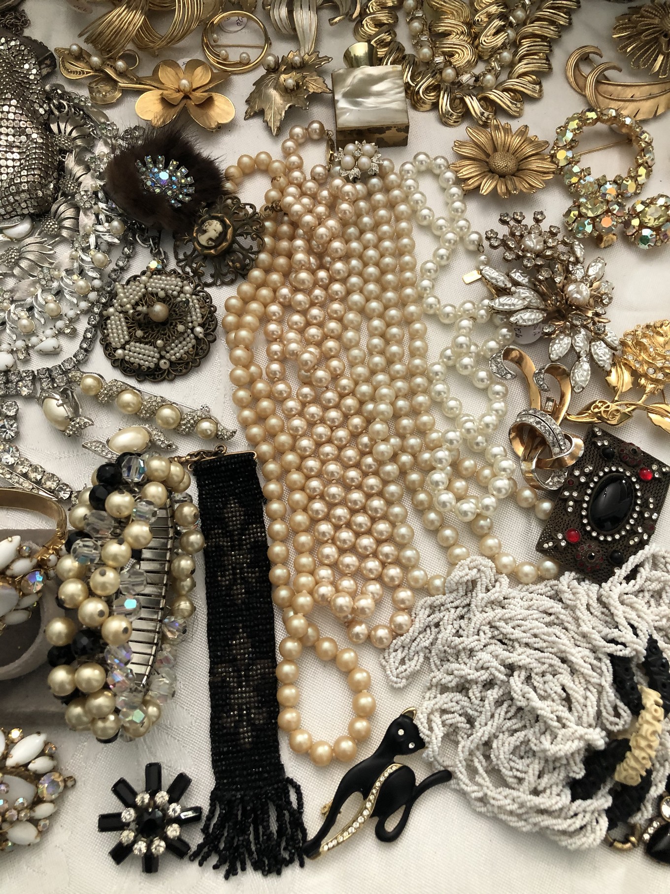 IMG_8338.JPG  by chicvintagevixen