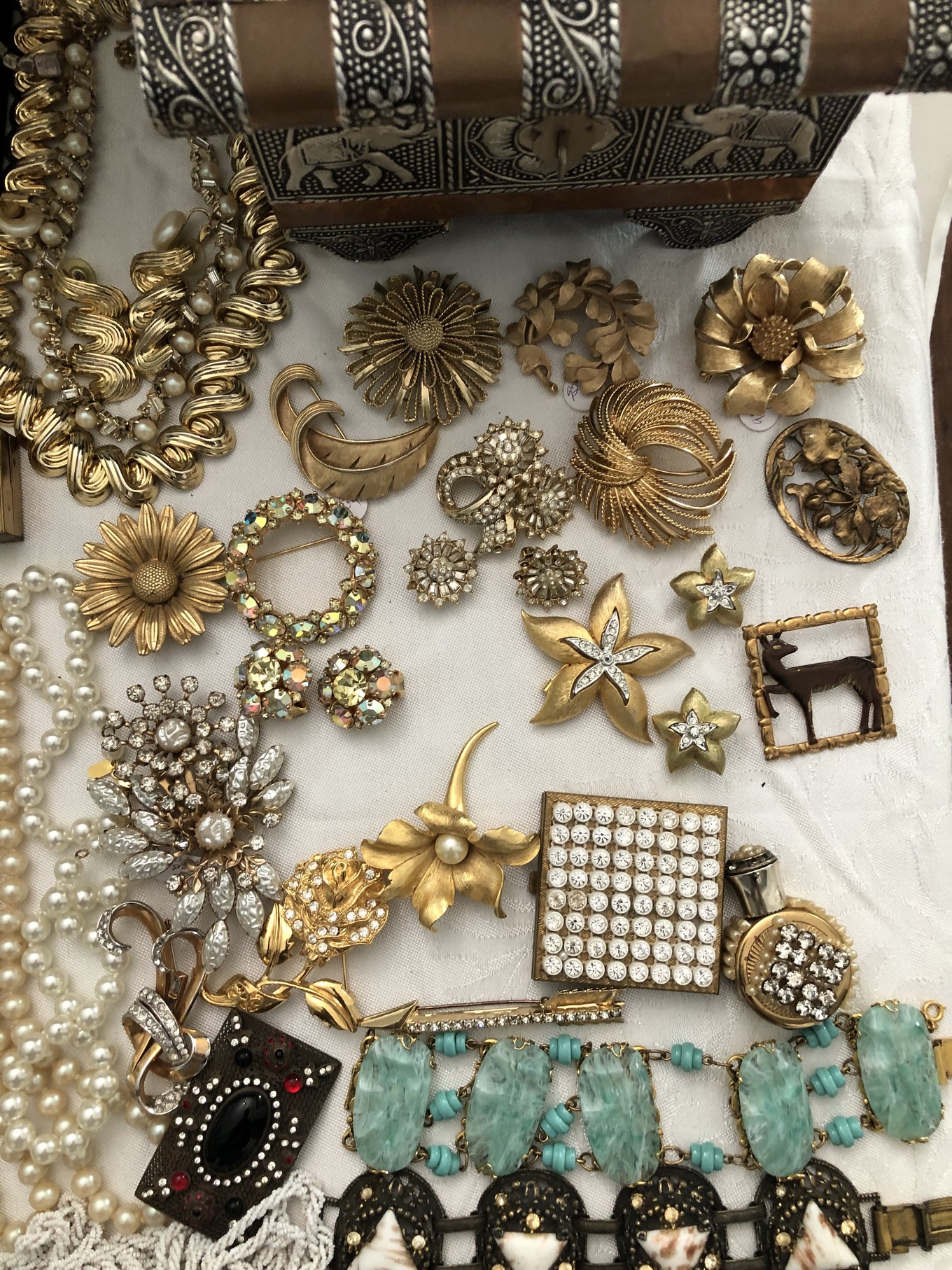 IMG_8344.JPG  by chicvintagevixen