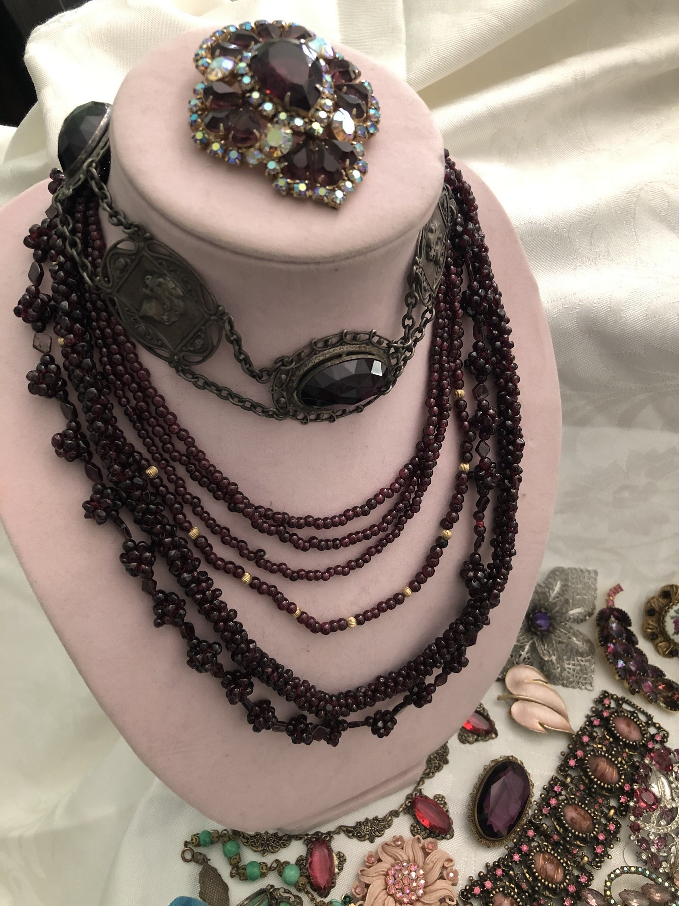 IMG_8328.JPG  by chicvintagevixen