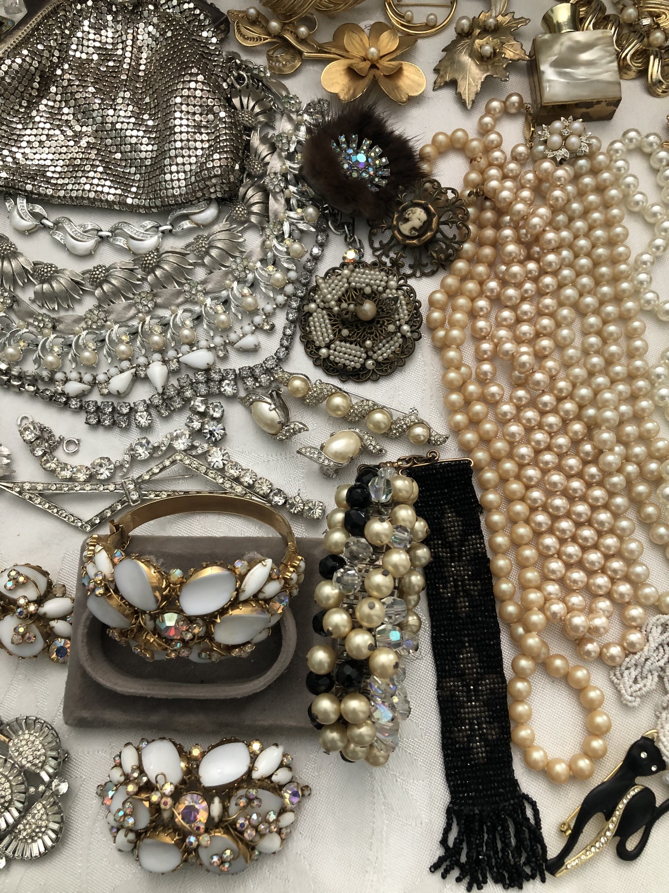 IMG_8348.JPG  by chicvintagevixen