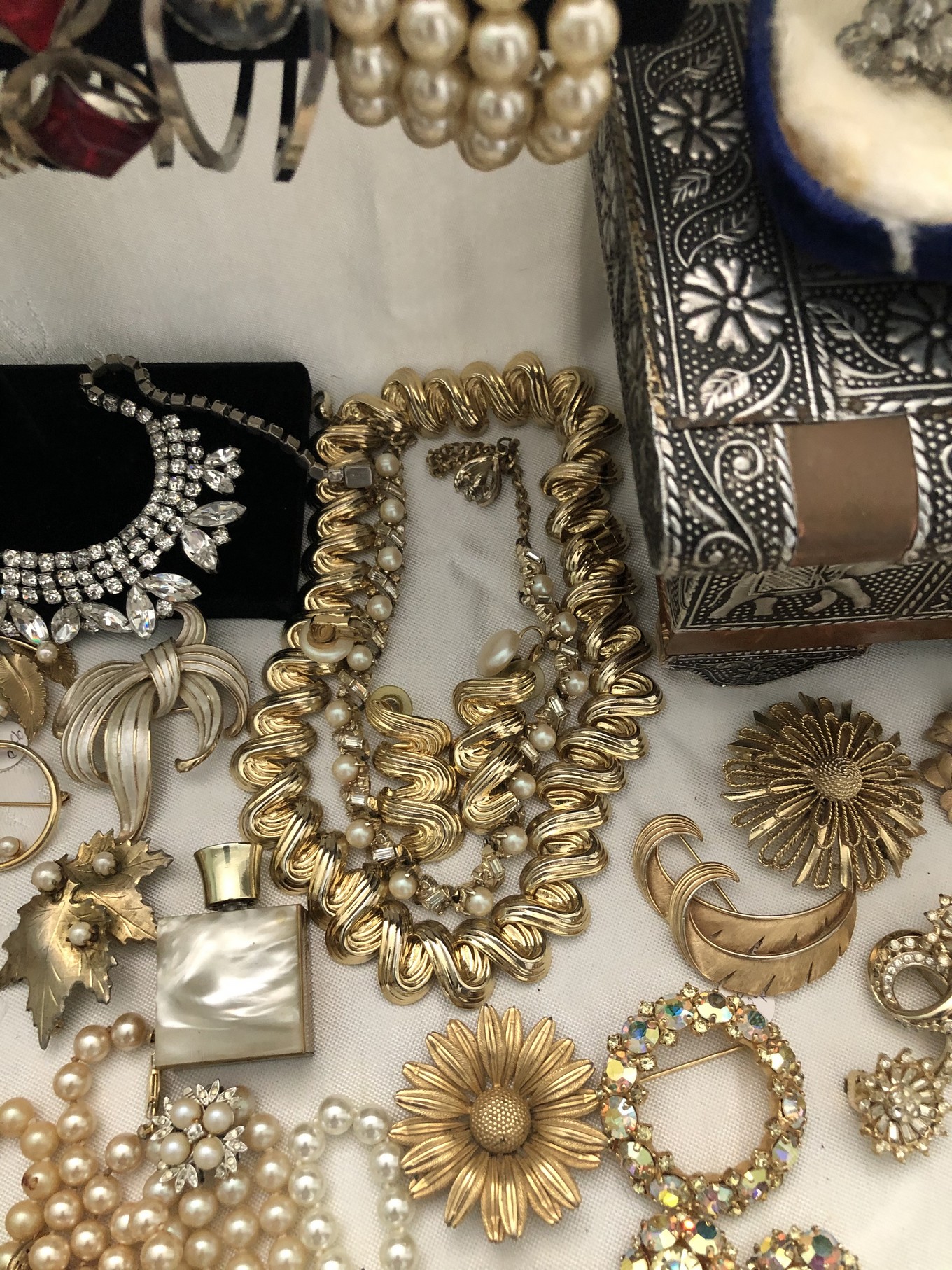 IMG_8341.JPG  by chicvintagevixen