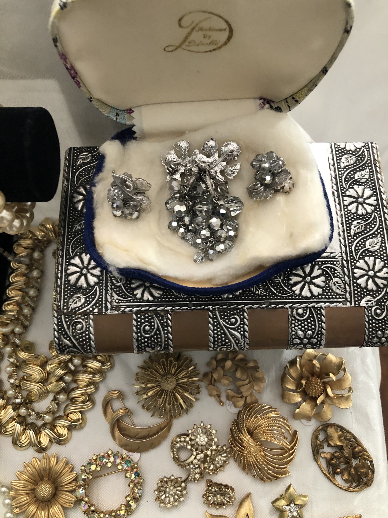 IMG_8343.JPG  by chicvintagevixen