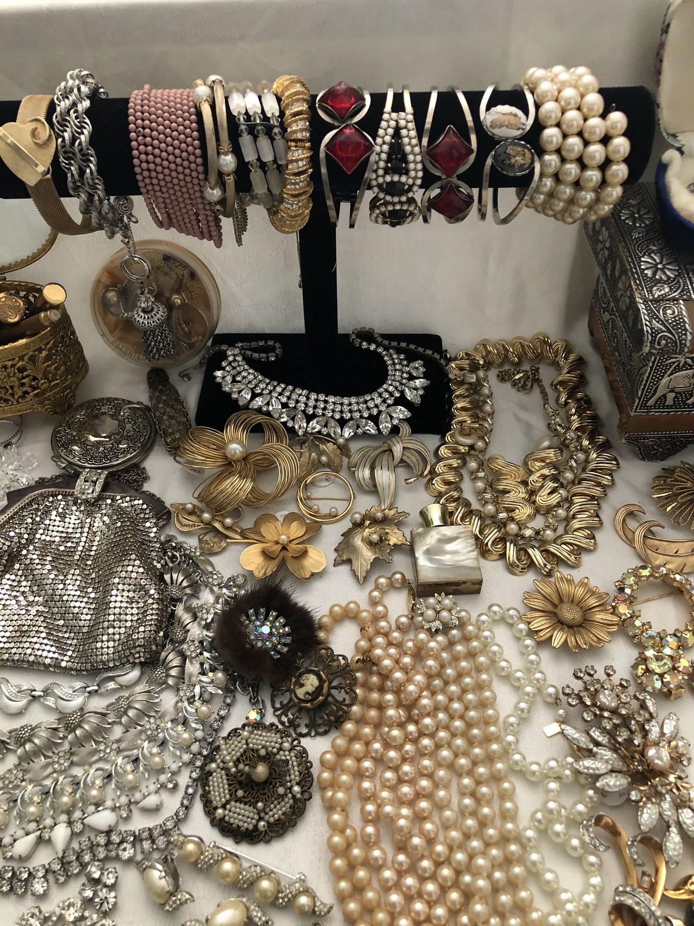 IMG_8339.JPG  by chicvintagevixen