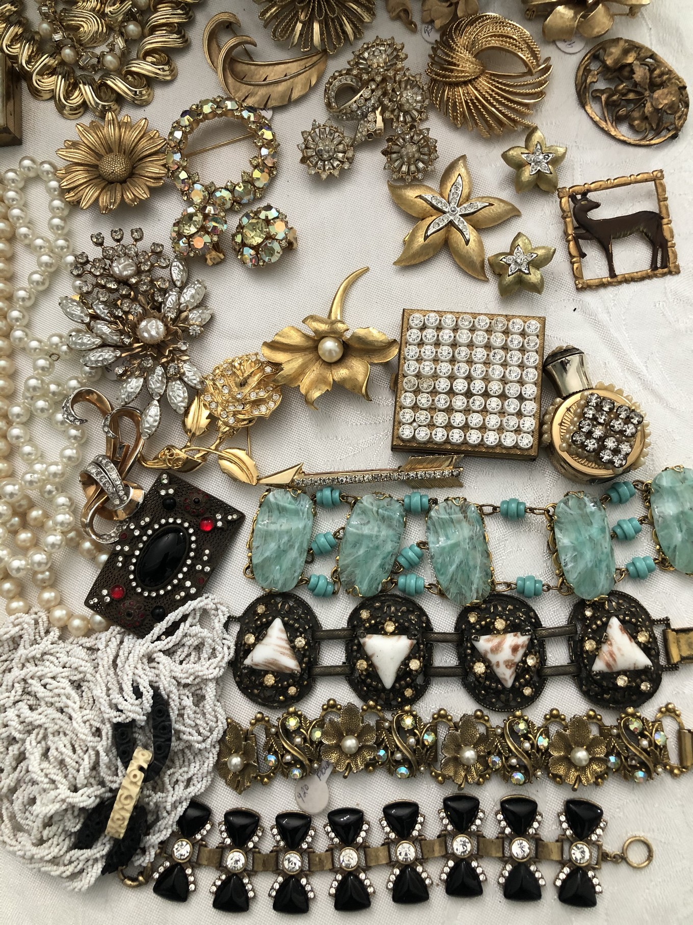 IMG_8345.JPG  by chicvintagevixen