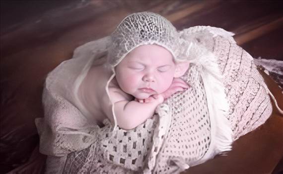 Newborn photographer Sunshine Coast by Babyboostudios