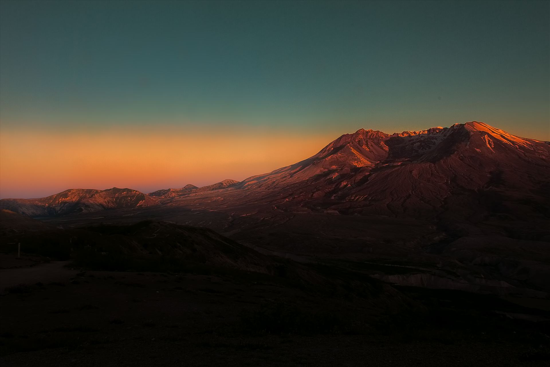 Mt. St. Helens at Sunset Mt. St. Helens as the sun was setting to the right of the photo.  It was a magnificent scene. by Bear Conceptions Photography