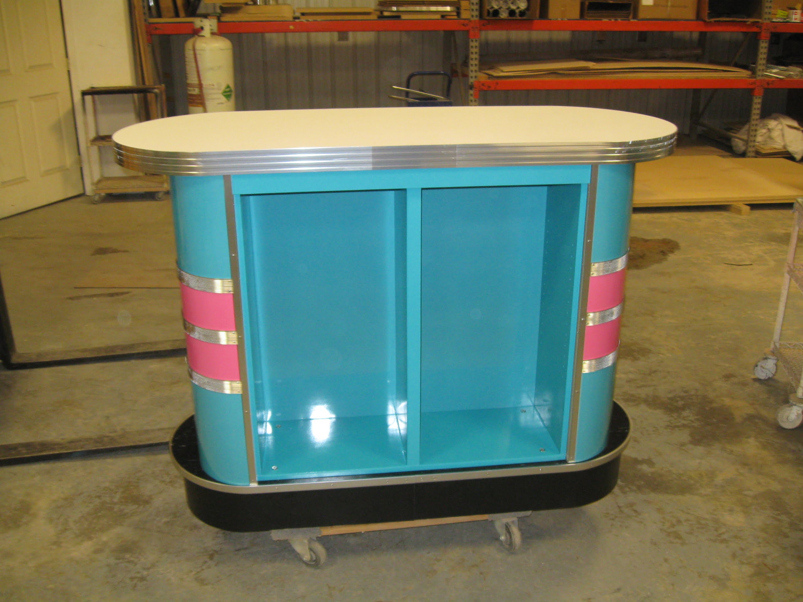 retro diner furniture for sale Take a tour of Bars and Booths.com, Inc. to unearth the largest selection of retro diner furniture for sale that evokes the nostalgic 50’ and 60’ styles. For more visit: https://barsandbooths.com/ by barsandbooths