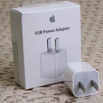 apple power adapter.jpg - 