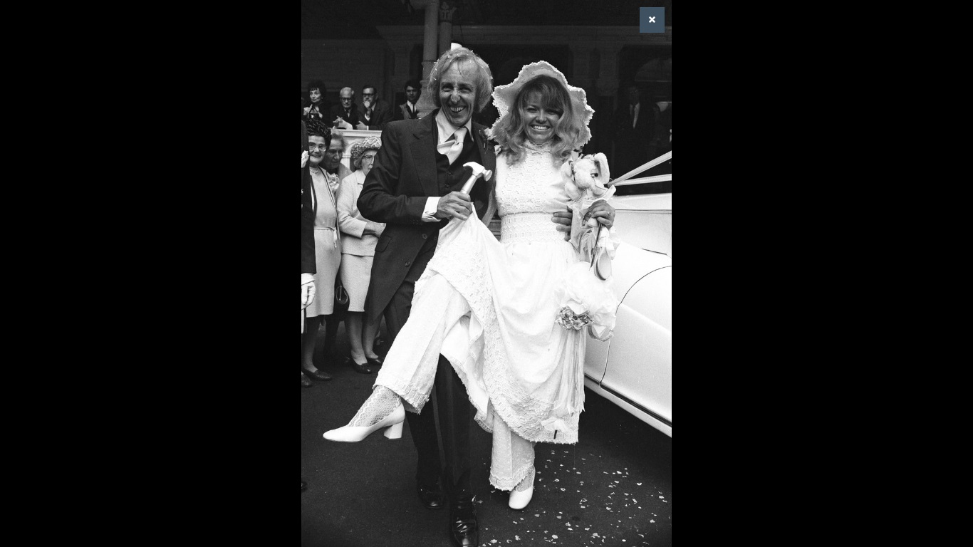 Bob Grant Wedding3 1971.jpg  by Arthur Pringle