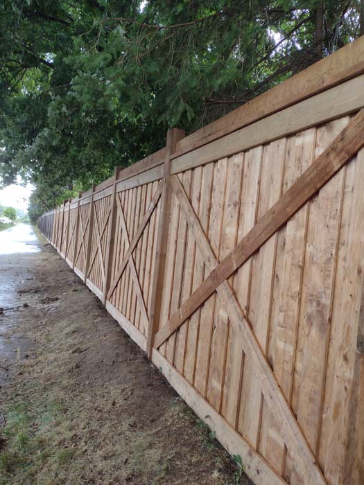 commercial fence contractors Toronto Want to redesign your office fence as per your aspirations? Choose the best commercial fence contractors Toronto, who have expertise in designing elegant professional fences. For more visit: https://fencecontractorajaxon.com/ by Fencecontractorajaxon