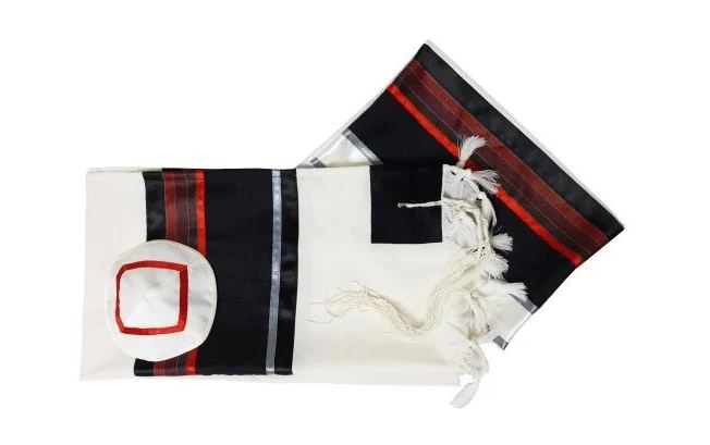 Wool Tallit Buy 100% Wool Tallit Prayer Shawl only at galileesilks.com. A tallit is traditionally made of wool, as mentioned in the Torah. For more details, visit: https://www.galileesilks.com/collections/modern-tallit-for-men by amramrafi