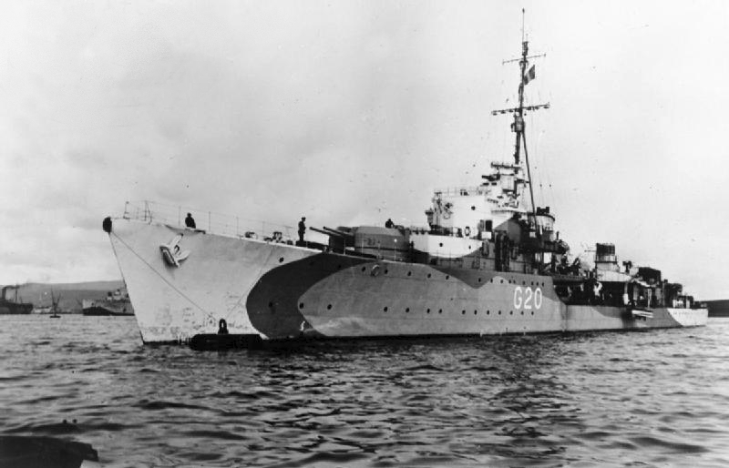 HMS_Savage_December_1943_IWM_FL_18726.jpg  by jamieduff1981