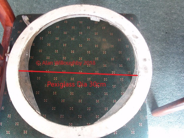 Sunderland Porthole Pexiglass.jpg  by LDSModeller