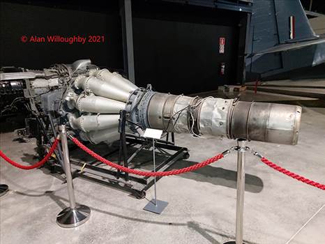 Derwent Meteor Engine.jpg by LDSModeller