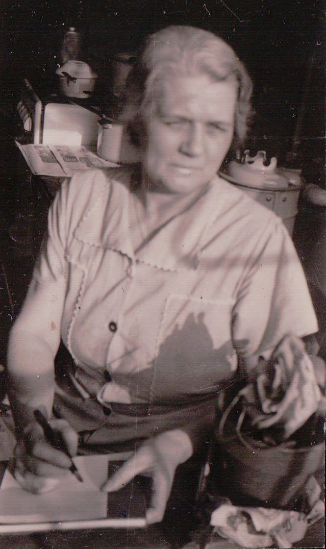 411.JPG  by Terry Kelly Photography