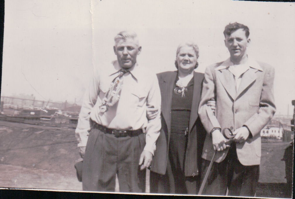 845.JPG  by Terry Kelly Photography