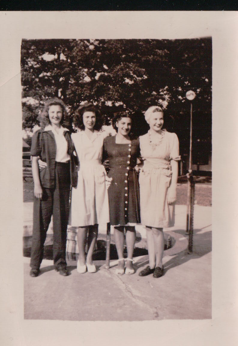 944.JPG  by Terry Kelly Photography