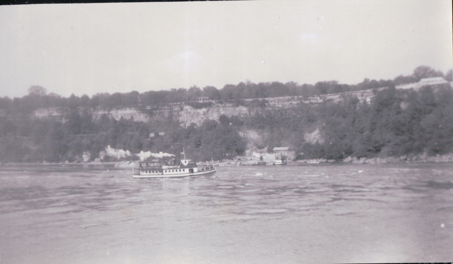 1043.JPG  by Terry Kelly Photography