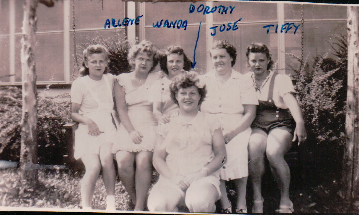 418.JPG  by Terry Kelly Photography